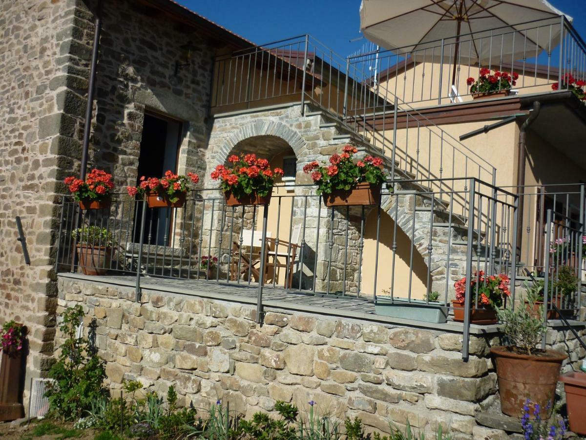 Il Poggio Di Traverde Bed & Breakfast Pontremoli Ngoại thất bức ảnh