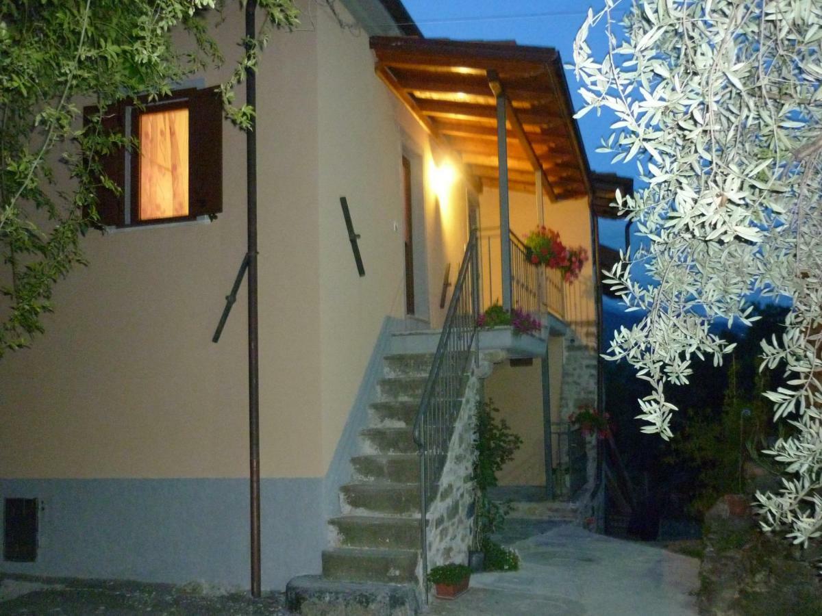 Il Poggio Di Traverde Bed & Breakfast Pontremoli Ngoại thất bức ảnh